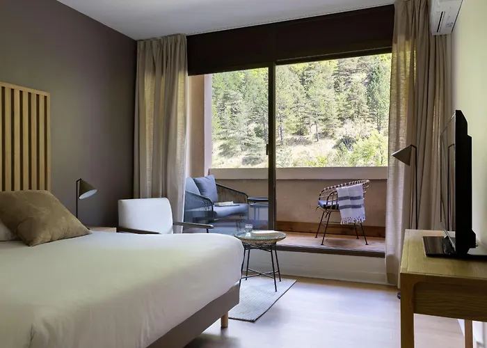 De La Muse Et Du Rozier Otel 4*